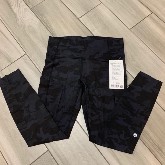 Lululemon Fast and Free Tight 25” Camo - Picture 6 of 6